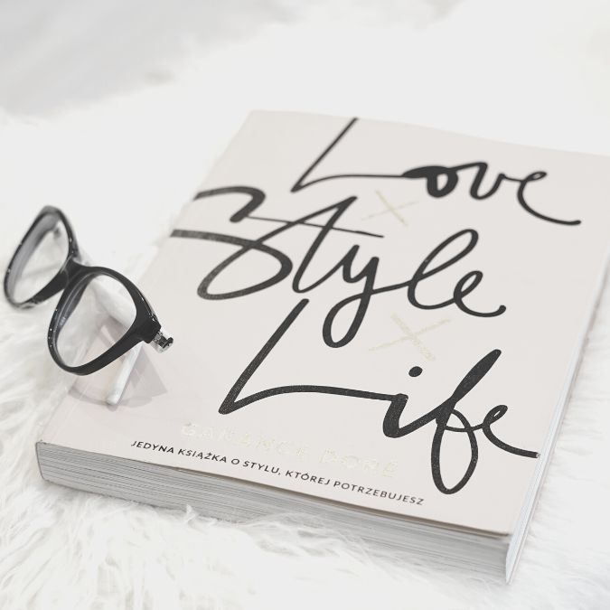 minimalist-wardrobe-love-style-life